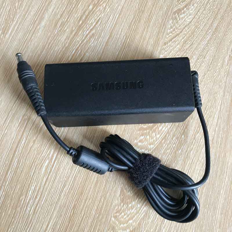 Chuyển Nguồn Adapter Samsung PA-1600-96 19V 3.16A 60W Connector Size 5.5mm² x 3.0mm²