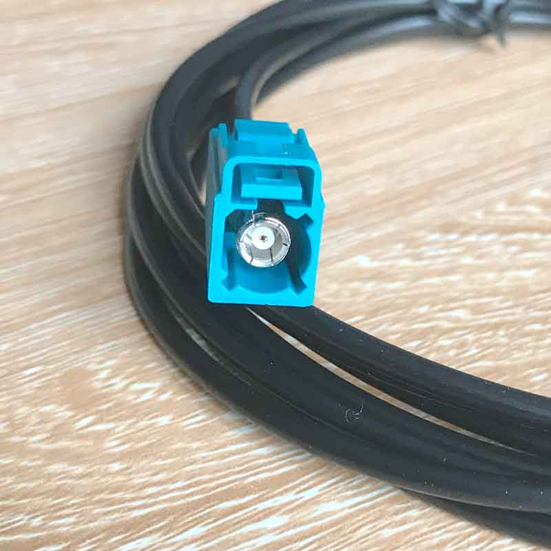 Cáp ăng ten GPS Fakra connector in close-up view female to female length 3M chuyên dụng cho xe ô tô