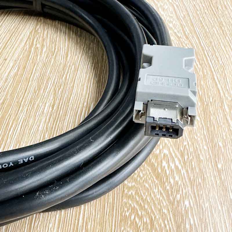 Cáp Mã Hóa Điều Khiển JZSP-CMP12-05 Kết Nối Servo Driver Yaskawa Sigma 5,7 Series Motor Encoder Cable Length 5M