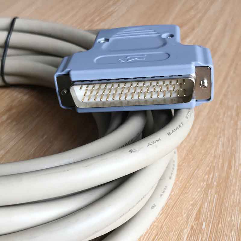 Cáp Lập Trình Điều Khiển Amphenol CS-DSDMDB50MF-0025 50-Pin (DB50) Deluxe D-Sub Cable - Copper Shielded - Male / Female Length 25ft