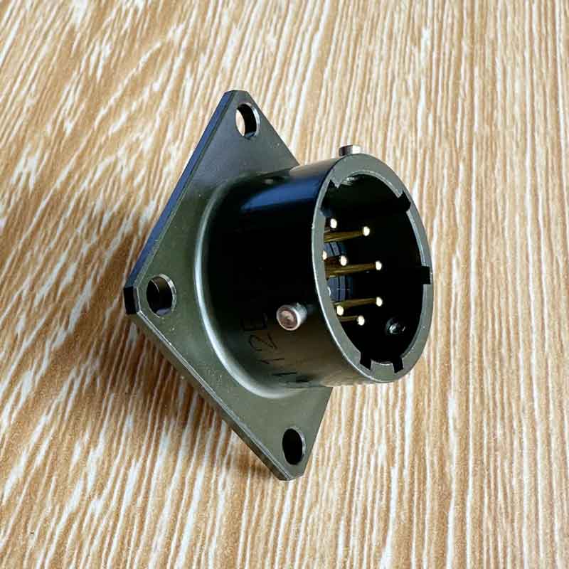 Amphenol Aerospace MS3112E12-8P