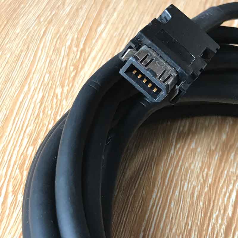 Cáp Mã Hóa Điều Khiển VW3M8A11R05 Kết Nối Servo Driver Schneider Electric BCH16 Motor Encoder Cable Length 5M