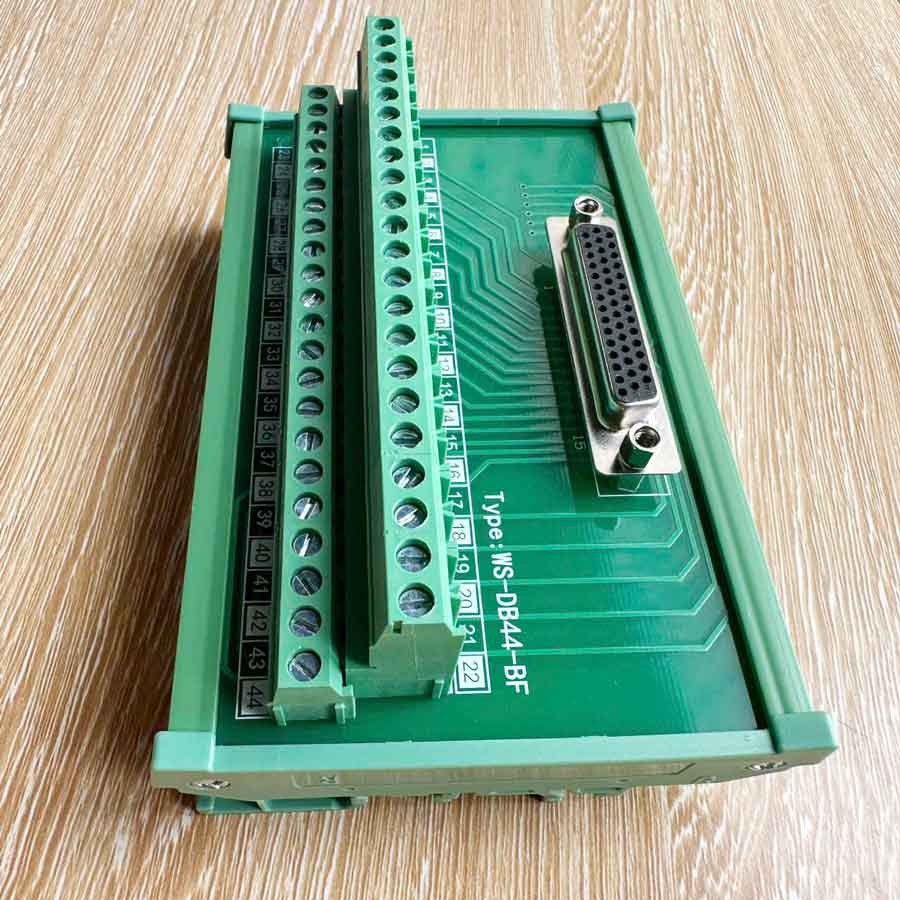Module Cầu Đấu Cáp PLC WS-DB44-BF Interface Teminal IOLINK Kết Nối ASD-MDDS44 Delta ASD-B2 servo