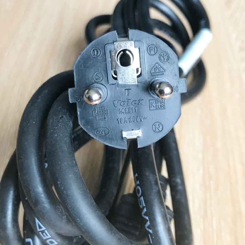 Dây nguồn máy chủ M2511 VOLEX AC Power Cord Europe Plug Schuko CEE 7/7 To IEC320 C19 60A 250V 3x1.5mm² Length 4M